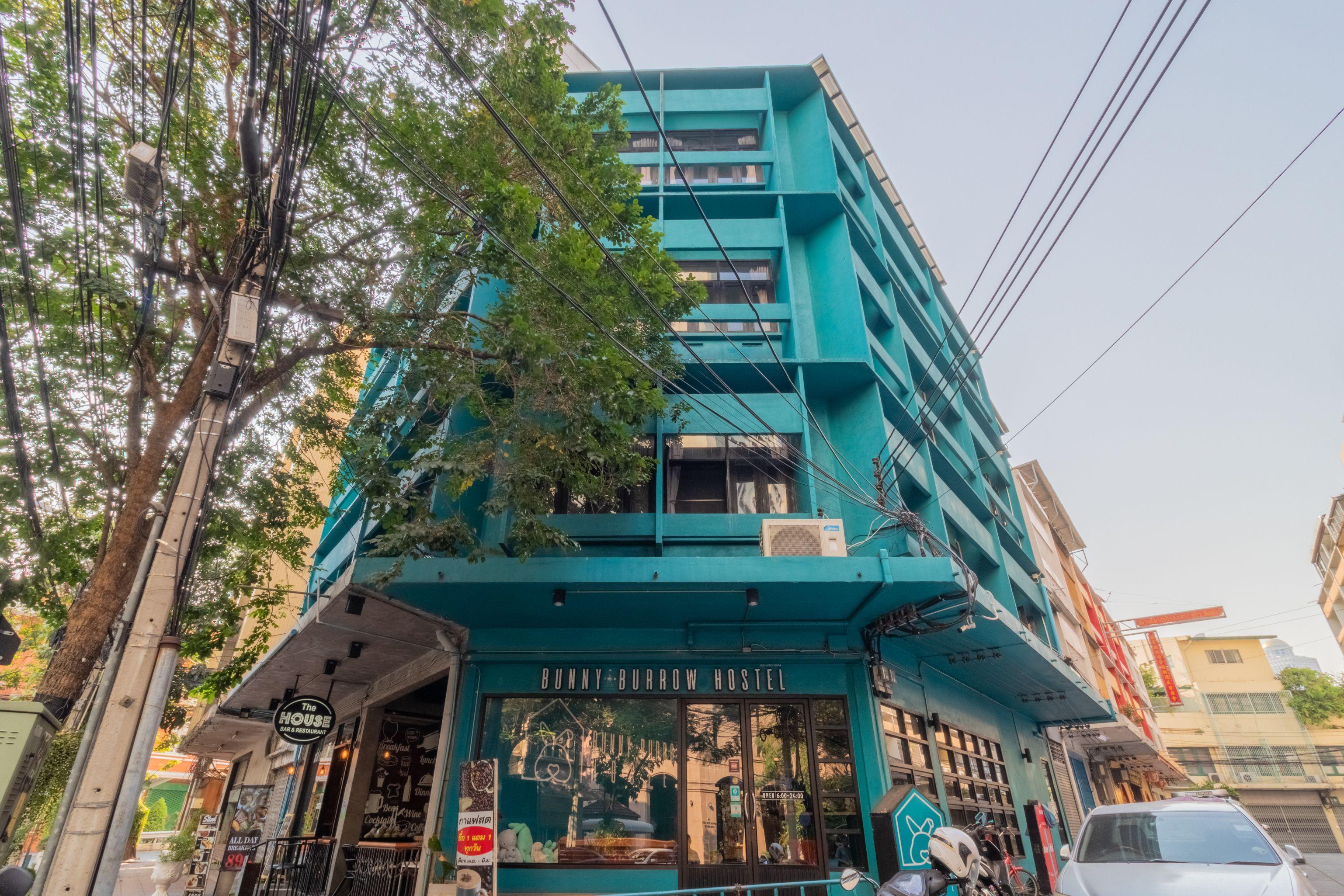 Bunny Burrow Hostel Bangkok Buitenkant foto